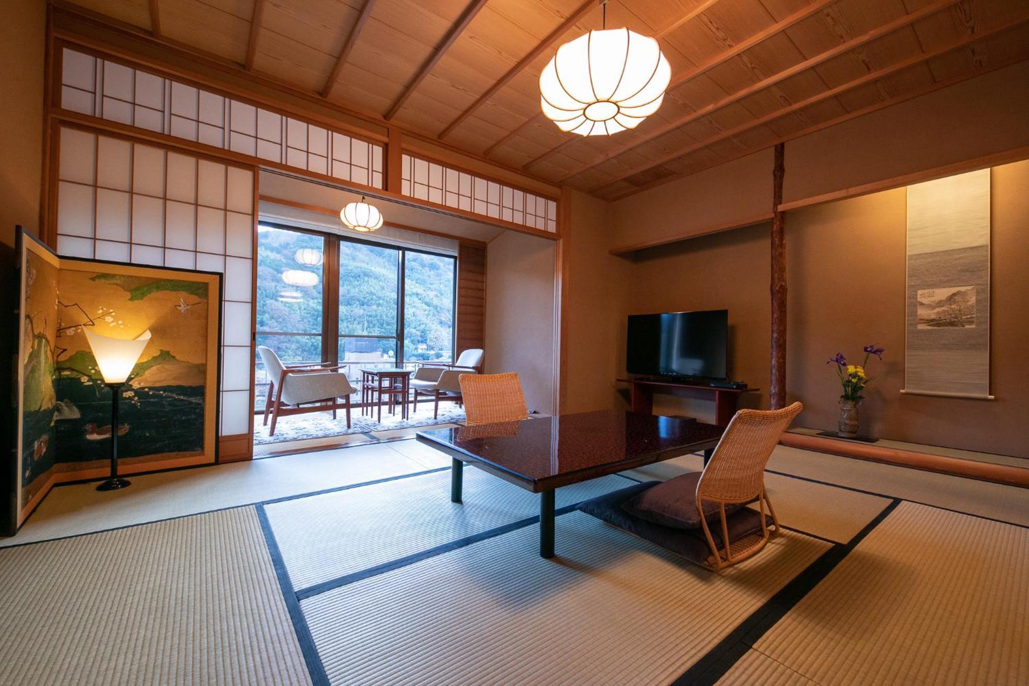 Fukiya Ryokan Yugawara Exterior photo